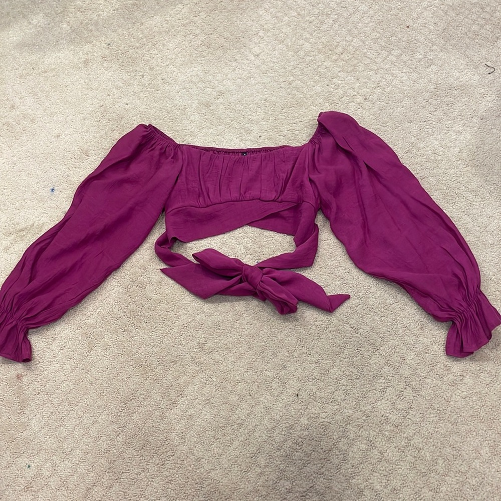 shein size s pink/purple long sleeve tied bow in back sweater